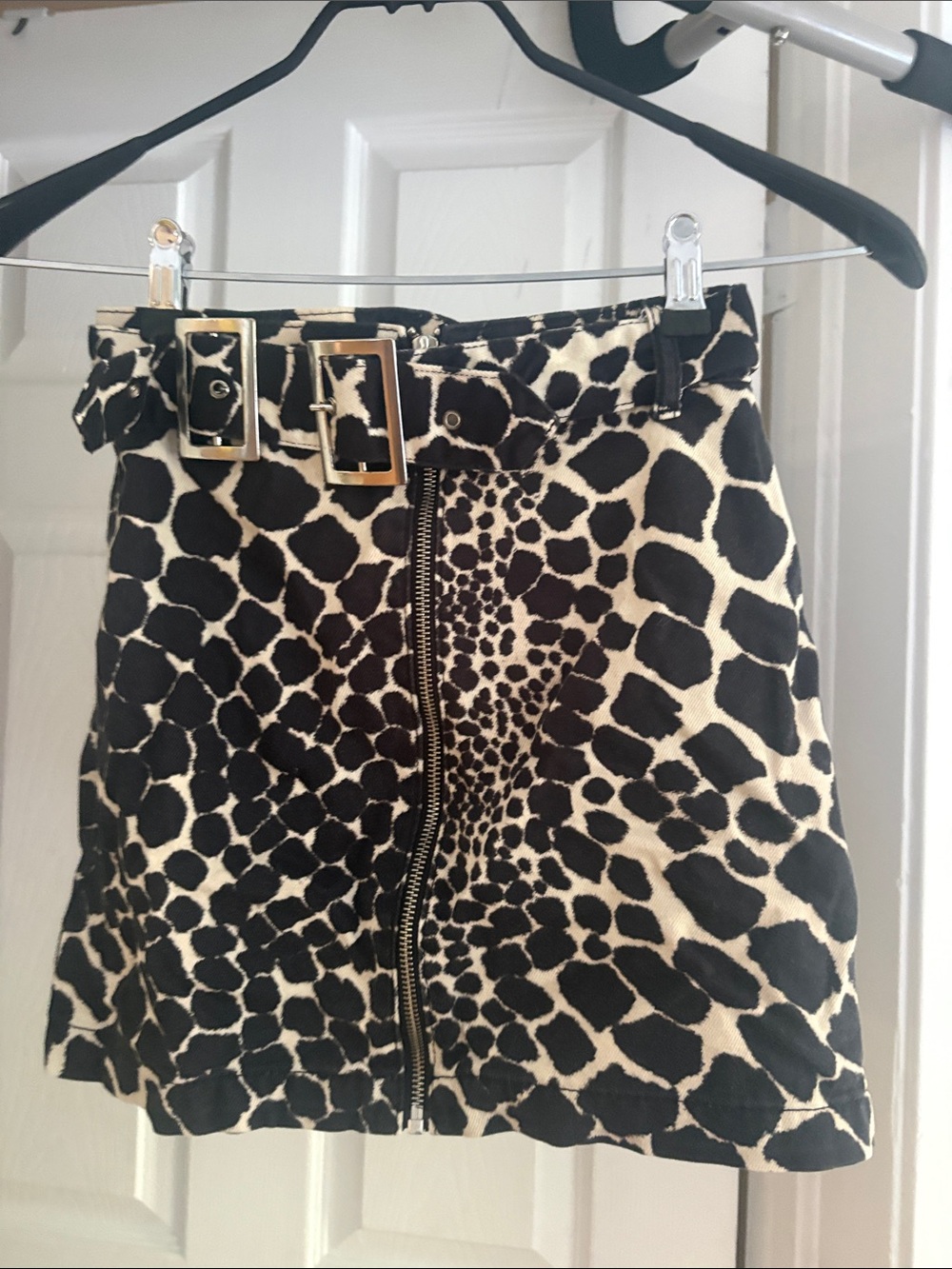 Topshop High-Waist Animal Print Mini Skirt with Front Zip and Double Buckle